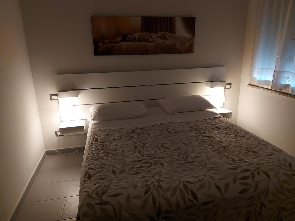 Fare Bnb - Room Del Parco Reggio nell'Emilia Exterior foto