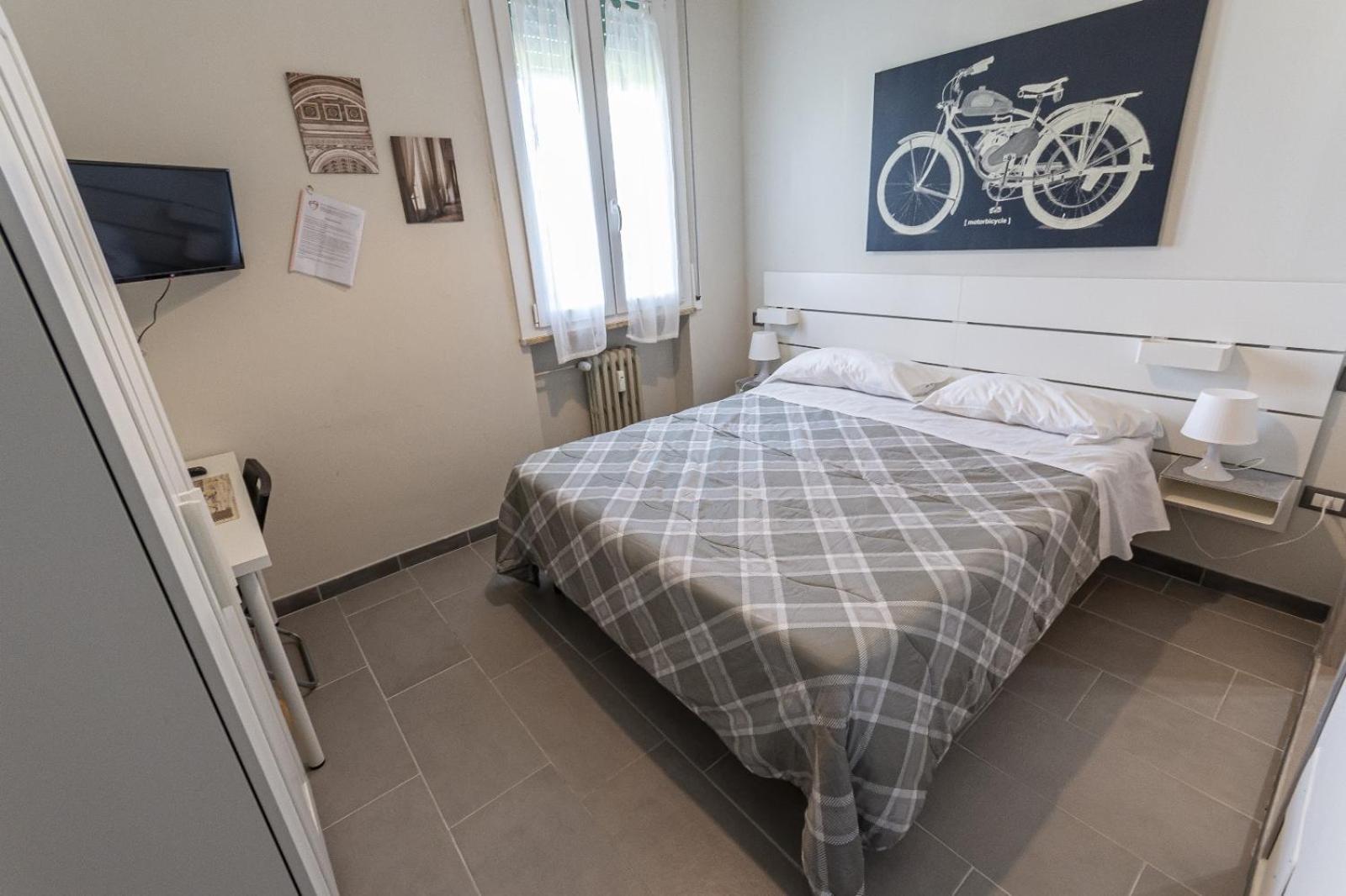 Fare Bnb - Room Del Parco Reggio nell'Emilia Exterior foto